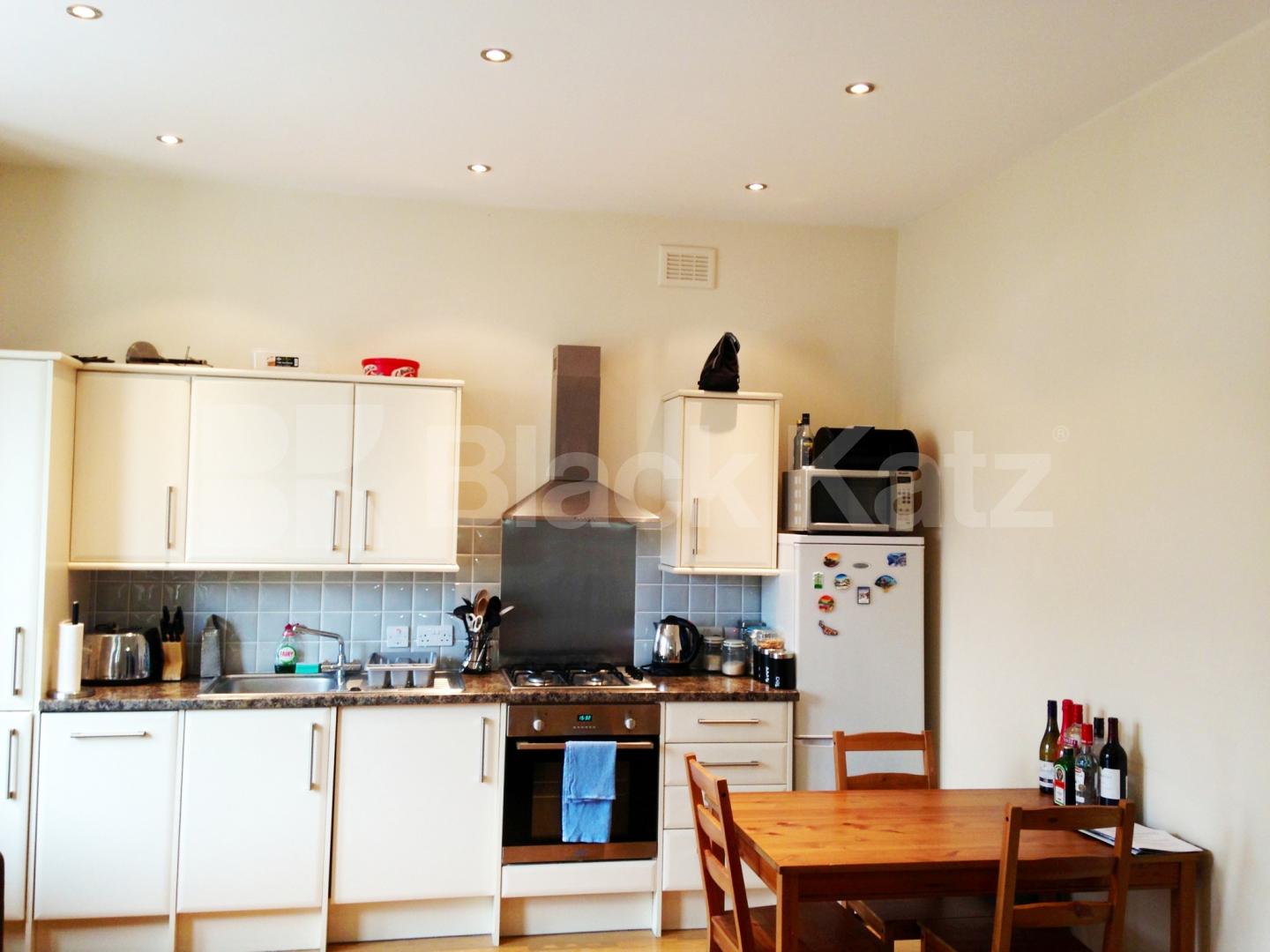 			2 Bedroom, 1 bath, 1 reception Apartment			 Rosendale Road, West Dulwich